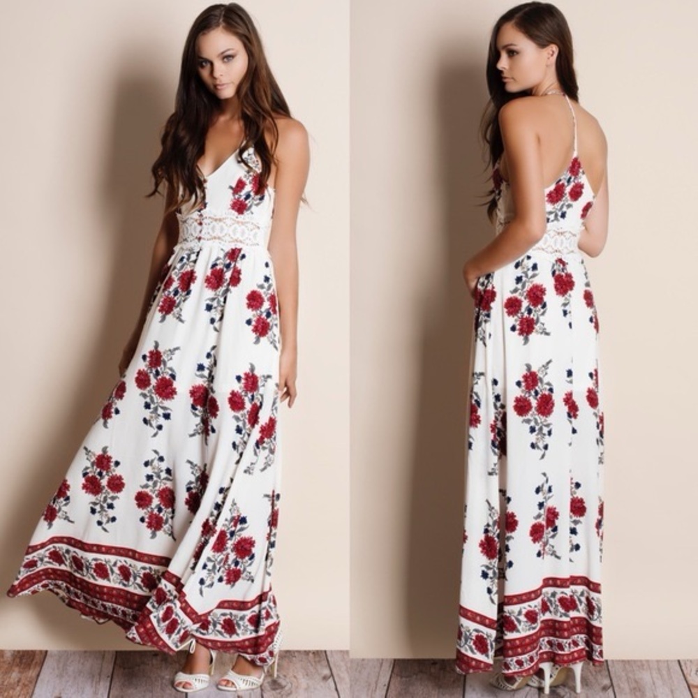 Romeo and Juliet Couture Maxi Dress. NWT